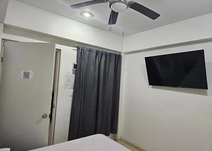 Hostal El Padrino *